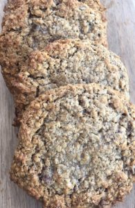 oatmeal choc chia cookie